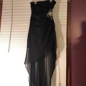 Black high-to-low dress